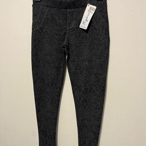 NWT Ryocco Women Grey black Leggings
